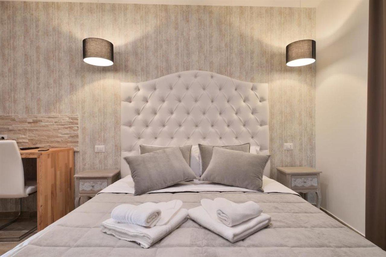 Relais Barberini Hotel Рим Екстериор снимка
